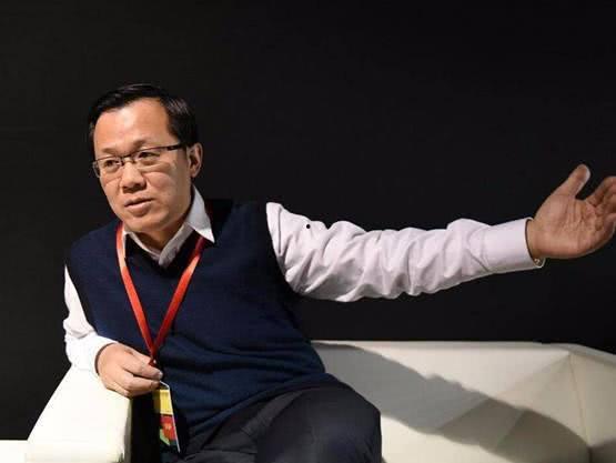 卓伟最新爆料明星,揭秘娱乐圈惊天秘密,明星命运再掀波澜!